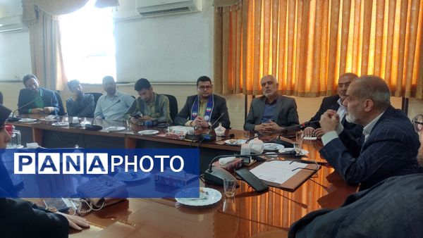 دیدار خبرنگاران پانا با مدیر آموزش و پرورش ناحیه 3 قم