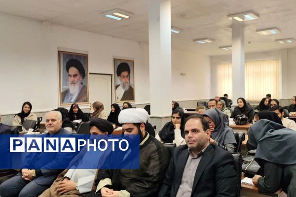 استقبال از دانشجویان جدید در دانشگاه پیام نور فیروزکوه