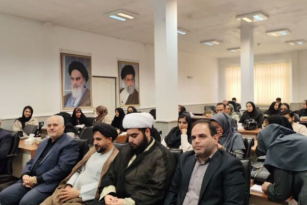 استقبال از دانشجویان جدید در دانشگاه پیام نور فیروزکوه