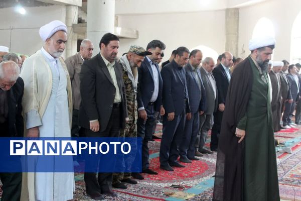 بزرگداشت مقام معلم در نماز جمعه گلوگاه 