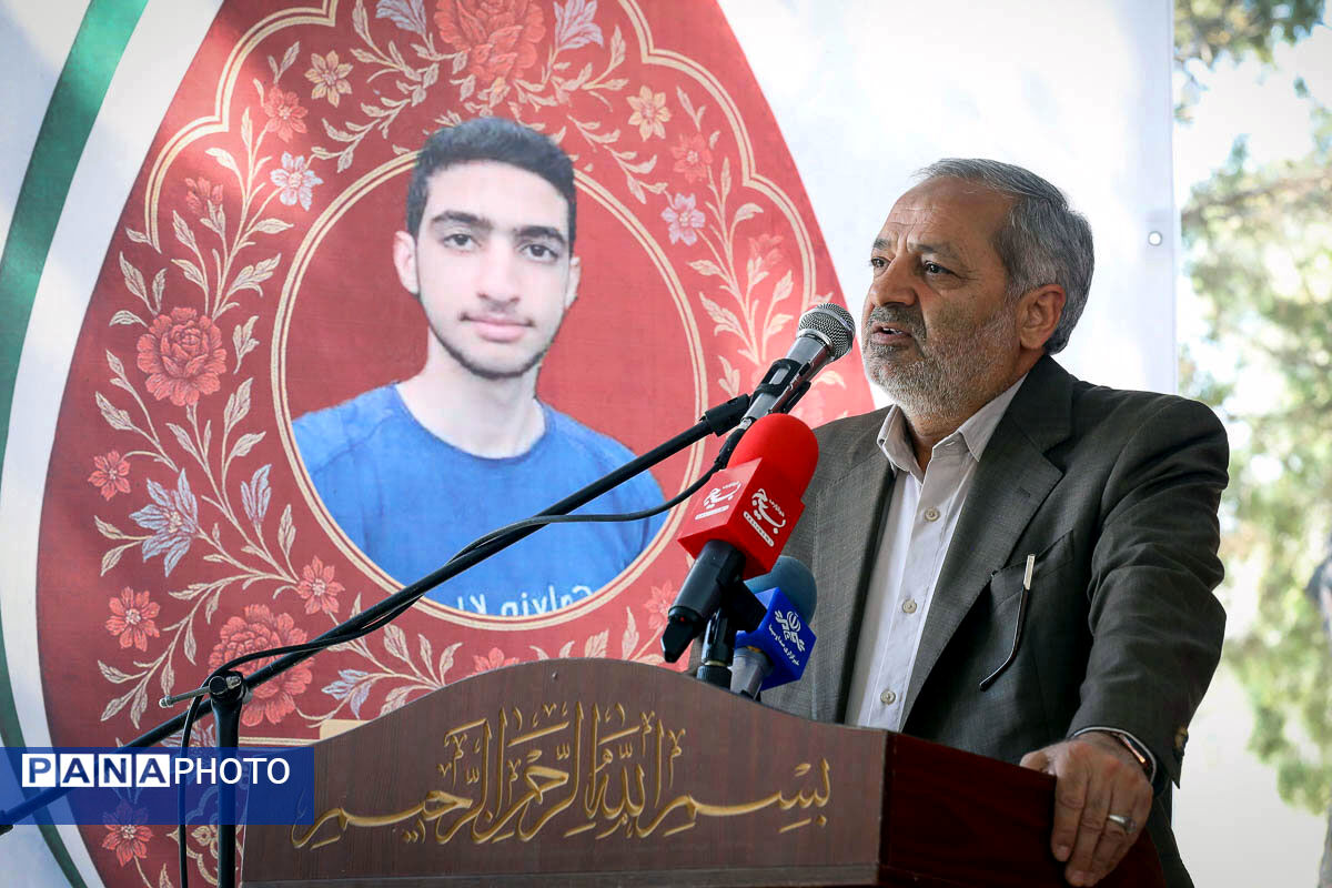 شهید فهمیده، یکی از پرافتخارترین، ماندگارترین و تاریخ‌سازترین چهره‌های پس از انقلاب است