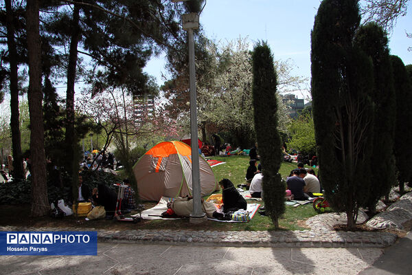۱۳ فروردین روز دوستی با طبیعت