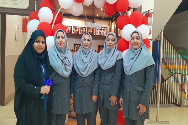 افتتاح کافه کتاب در دبیرستان شاهد بحرینیان 