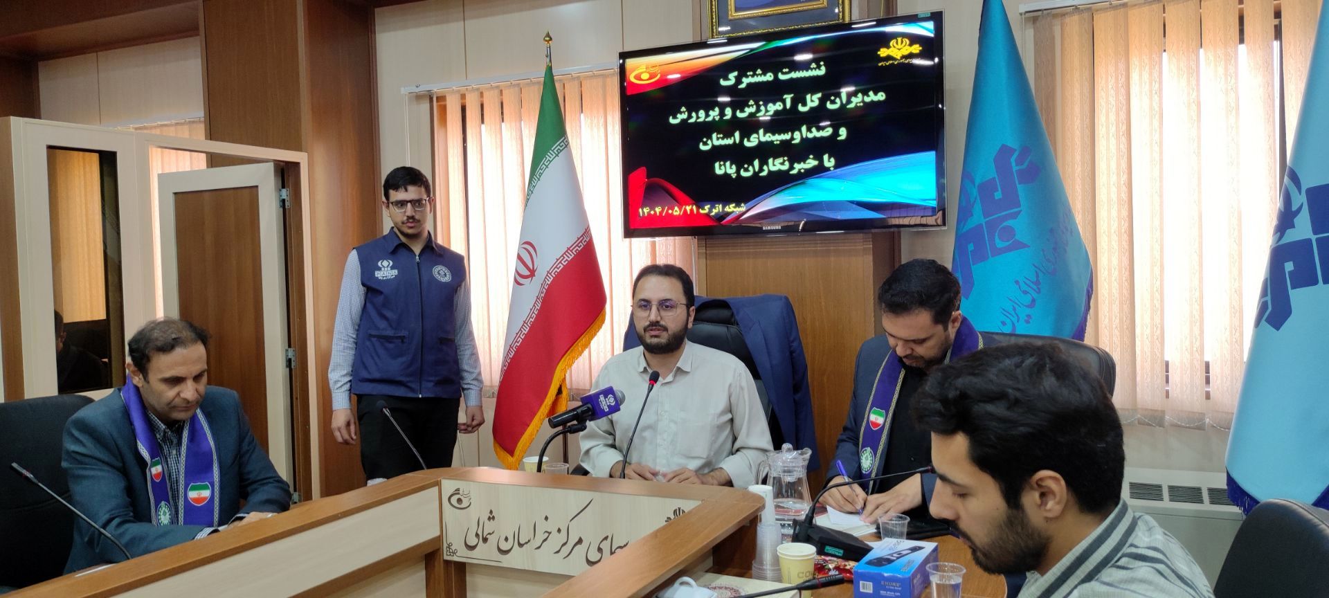 جسارت و شهامت، شاخصه‌های اصلی هر خبرنگار است