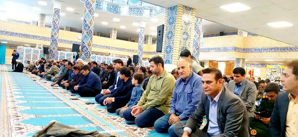 برگزاری نماز جمعه شهرستان دره شهر 
