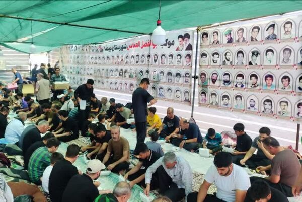 ازدحام پرشور زائران از شهرستان بیضا در کربلا معلی