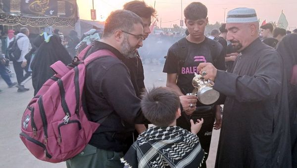  پیاده‌روی اربعین از نجف تا کربلای معلی 