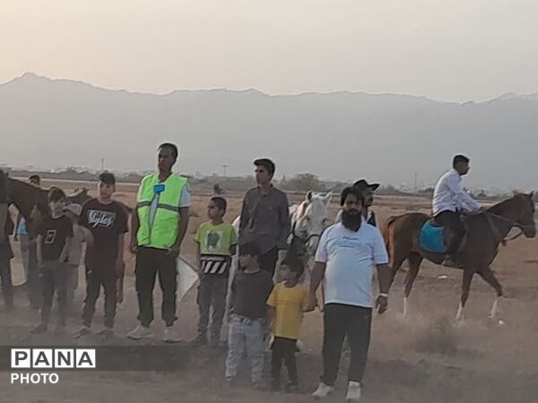 تاخت و تاز خاطره‌ها در فدافن؛ مسابقات اسب‌سواری به نام شهید نظافتی