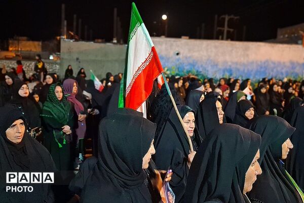 حضور شامگاهی مردم داغدار در پارکینگ شهرداری شهرستان باشت