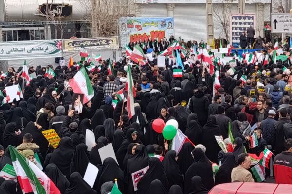 ۲۲ بهمن در ورامین، حماسه ای به وسعت یک شهر