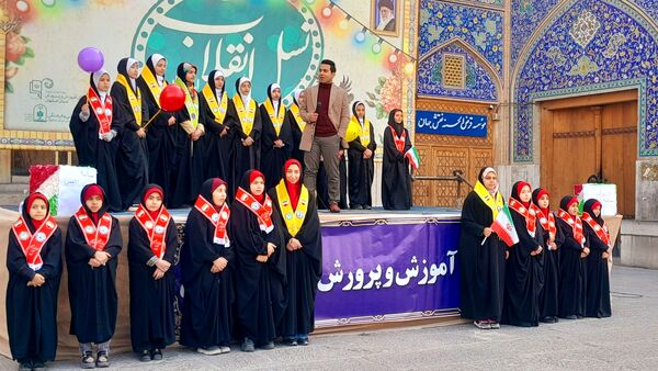حضور پرشور مردم اصفهانی در راهپیمایی ۲۲بهمن 