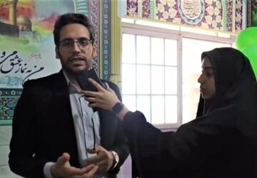 آشنایی دختران پایه نهمی با انتخاب رشته