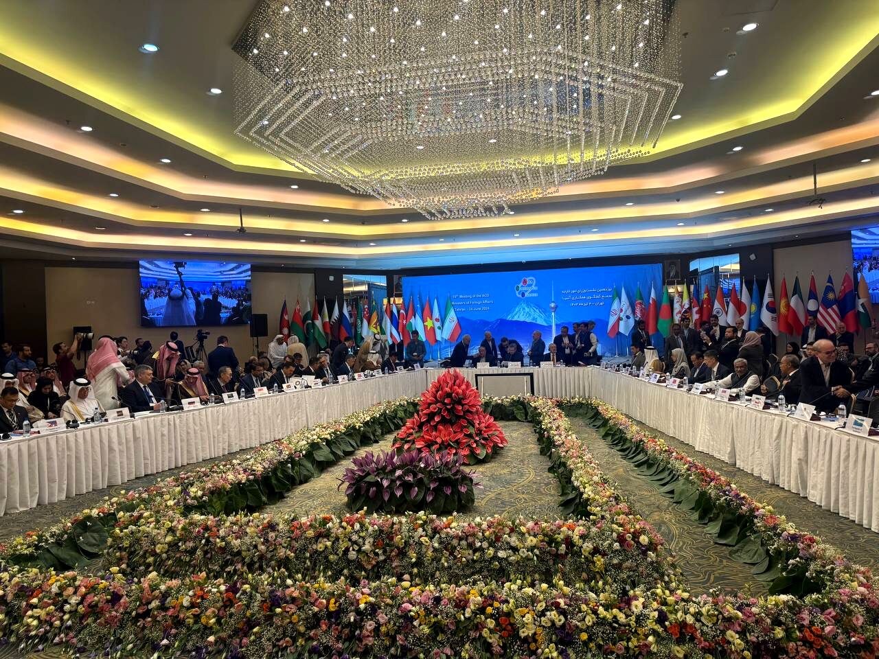 نوزدهمین نشست وزرای خارجه ACD در تهران آغاز شد