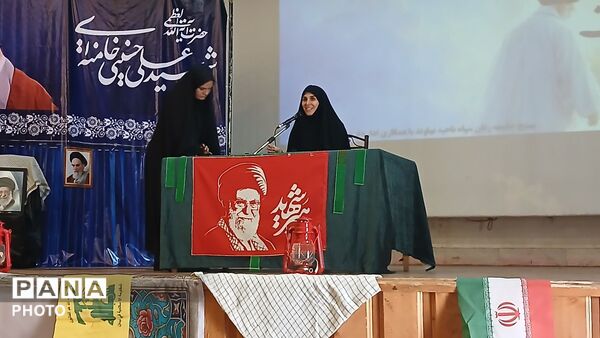 یادواره تماشای دوست باحضور دختران نوجوان