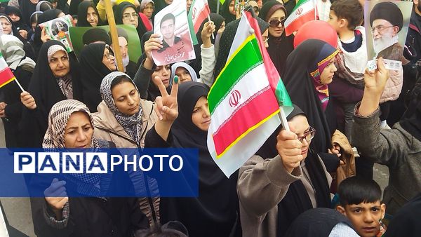 راهپیمایی ۲۲ بهمن نشان دهنده همبستگی و اتحاد مردم ایران 