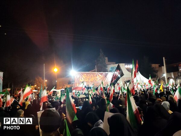 چهارشنبه سوری متفاوت در بلوار فضل نیشابور 