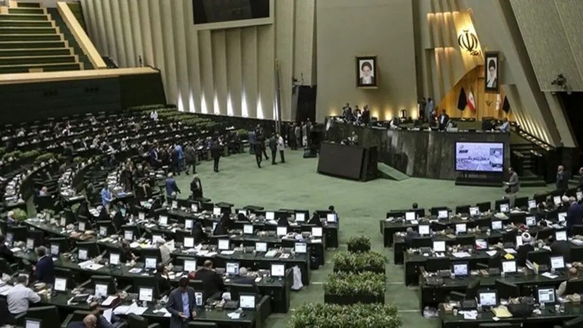 مجلس تا ۴ شهریور جلسه علنی ندارد