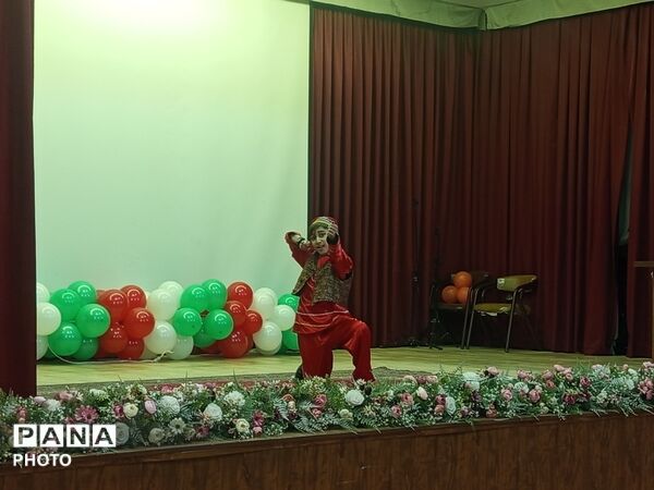 جشنواره فرهنگی هنری دربخش تئاتر عروسکی ونقالی خوانی ویژه پسران ابتدایی 