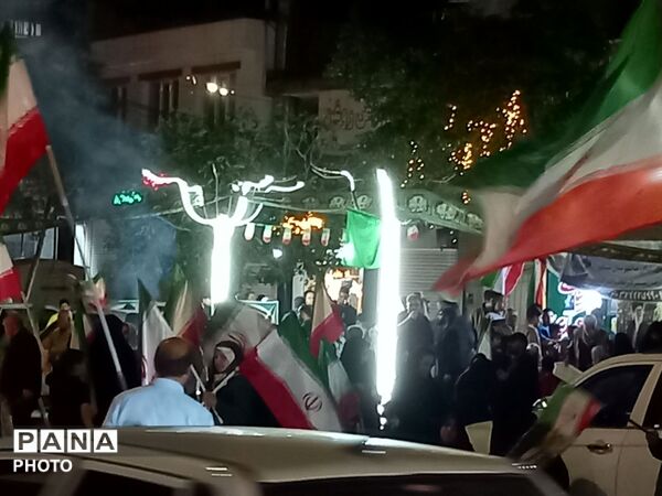 پنجاه و شش شب در میدان پای کار ایران