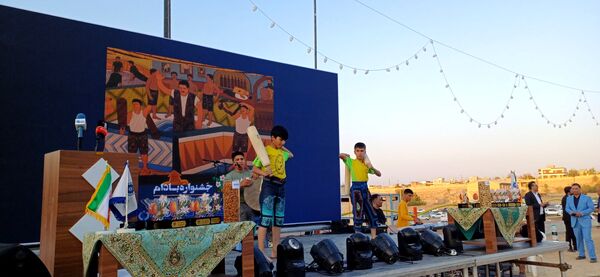 شکوفایی طعم و فرهنگ در سامان؛ دومین جشنواره بادام و گردو 