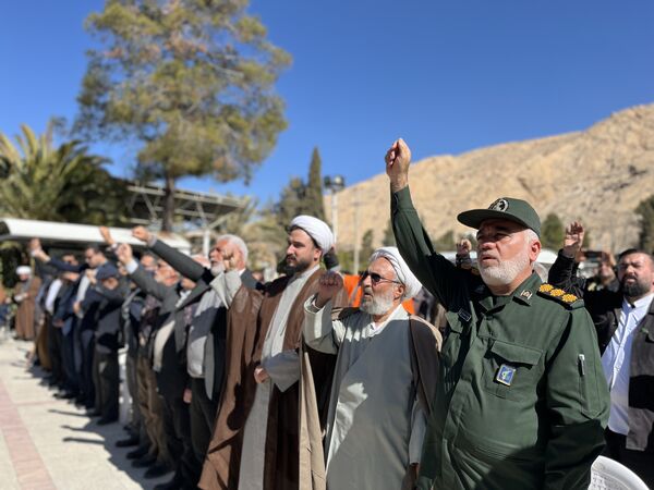 حضور دهه نودی‌ها در راهپیمایی 22 بهمن 