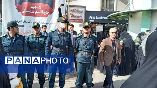 راهپیمایی باشکوه ۲۲ بهمن در مشهد مقدس