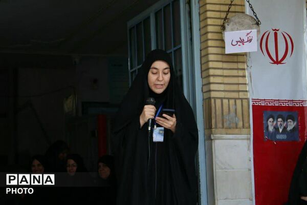 نواخته شدن زنگ پلیس در دبیرستان سید احمد فاتحی یک قم