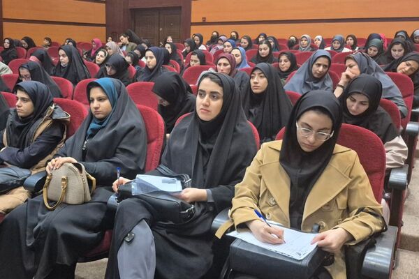 کارگاه سلامت روان مدارس ابتدایی در بهارستان ۲