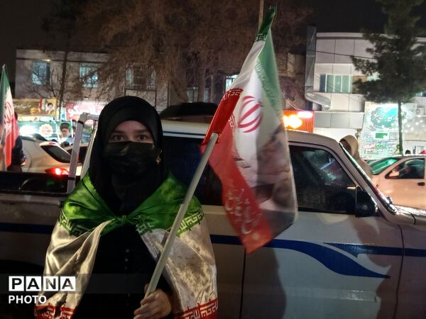 باران، صحنه را تماشایی تر کرد 