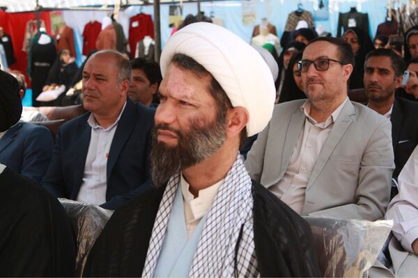 افتتاح نخستین جشنواره تن‌پوش نور، نمایشگاه مُد و لباس ایرانی اسلامی در شهرستان بهارستان 