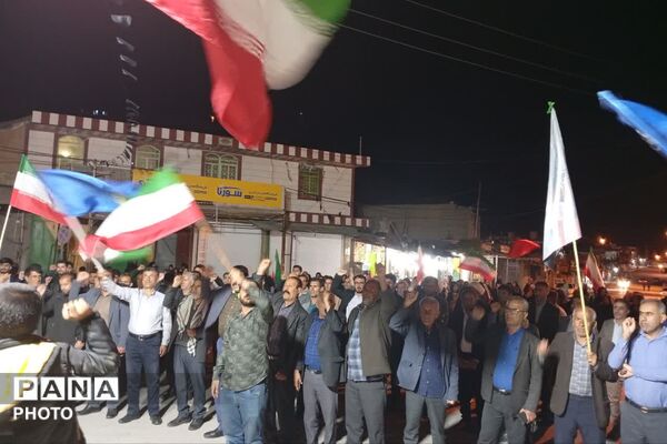 حضور پرشور فرهنگیان شهر قلعه رئیسی در شامگاه پنجاه و ششم پرشور تر از همیشه 