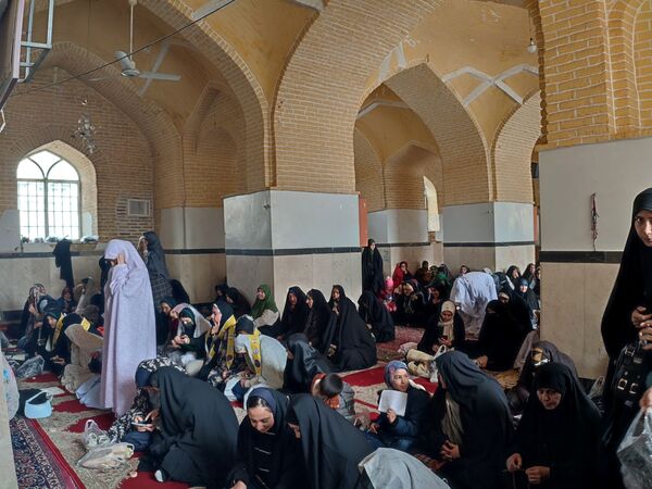 نمازجمعه عبادی و سیاسی هفته دوم بهمن ماه