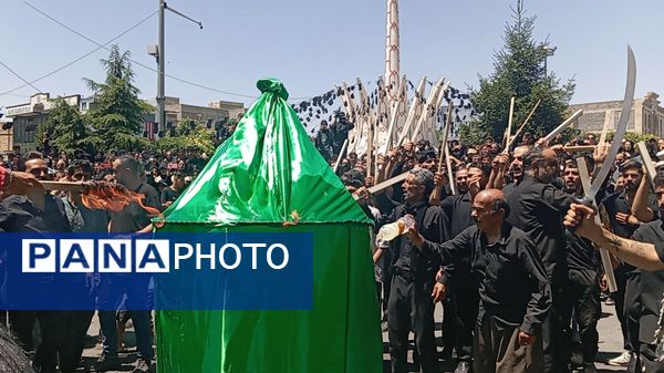 مردم قروه با شور حسینی در عاشورای امسال گردهم آمدند