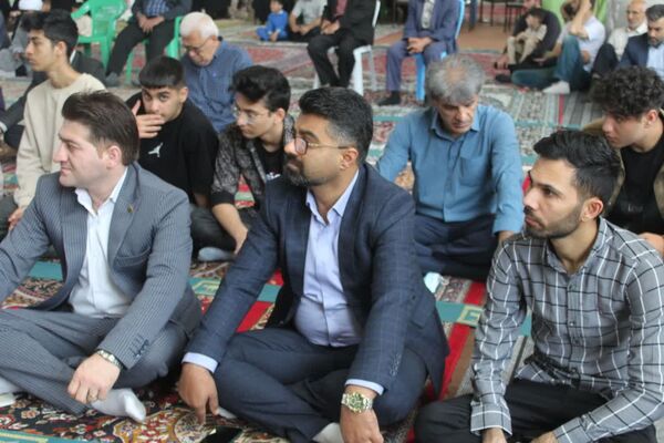 بزرگداشت مقام معلم در نماز جمعه گلوگاه 