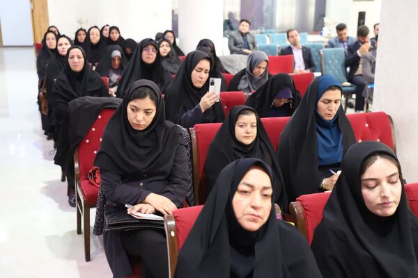 مدرسه محوری، الگوی نوین در سوادآموزی