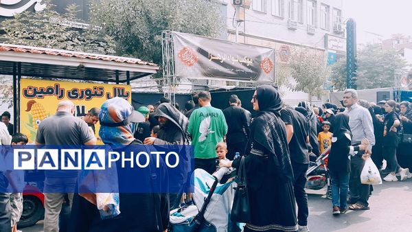 پیاده‌رویی جاماندگان اربعین حسینی در فردیس