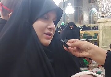 اولین جمعه محرم؛ گهواره‌ها در حرم رضوی به یاد طفل دشت کربلا به نوا درمی‌آیند