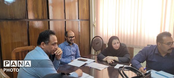 تفاهم‌نامه همکاری مدیران مدارس متوسطه دوم با معاونت فرهنگی و تربیت بدنی ناحیه یک بندرعباس