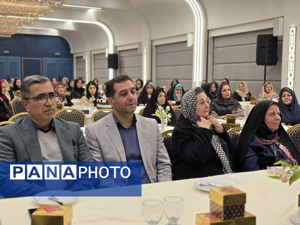 سومین جشنواره بانوان خیر مدرسه ساز استان اصفهان