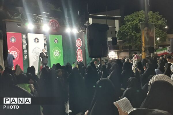 برپایی نماز استغاثه در میدان شهرری