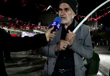 مردم یزد از عشق و وفاداری شان به انقلاب می‌گویند