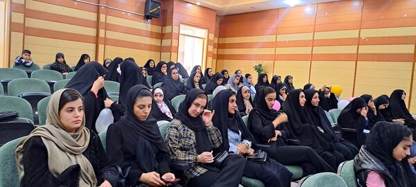 مراسم ولادت حضرت زهرا (س) و بزرگداشت روز مادر در منطقه زرین آباد