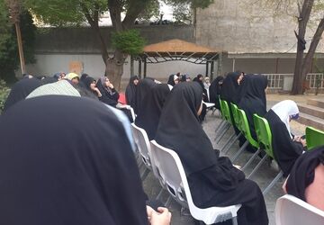 پاتوق «نوجوان مبارز» با حضور پررنگ دختران و مسئولین استانی 
