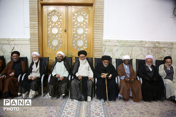 بزرگداشت رهبر شهید انقلاب از سوی نهادهای بین‌المللی در قم