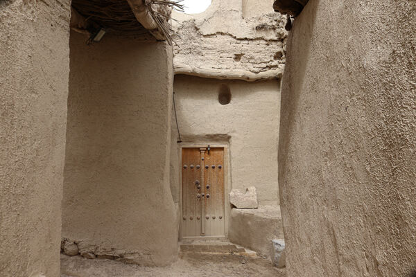 قلعه باستانی ایزدخواست؛ نخستین بنای طبقاتی دنیا