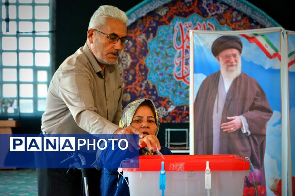 حماسه پرشور مردم نیشابور پای صندوق رأی