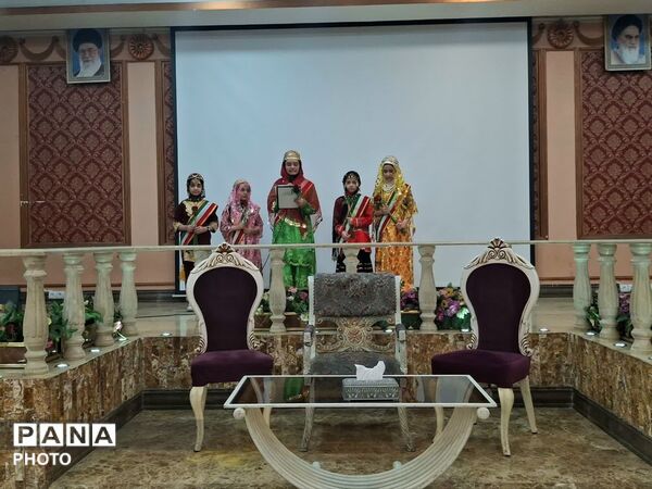  مدیران ابتدایی و مسئولان منطقه ۴ به استقبال سال تحصیلی رفتند