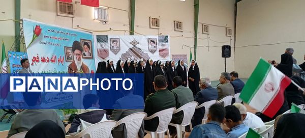 راهپیمایی باشکوه ۲۲ بهمن در فین؛ جلوه‌ای از حضور پرشور مردم