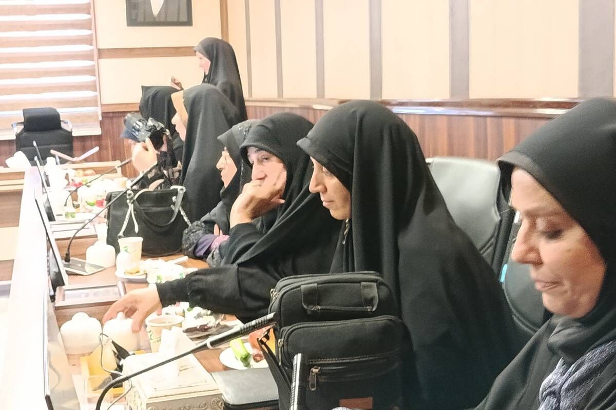 جلسه کنگره ۳۰۰۰ شهید شهرستان‌های ری در آموزش و پرورش ناحیه یک شهرری