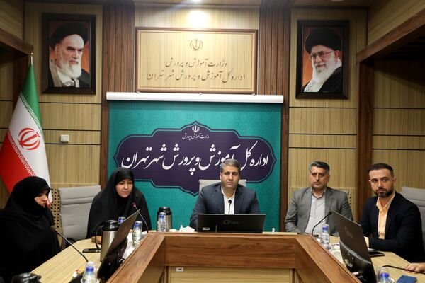 آیین تجلیل از دانش‌آموز خبرنگاران پانا پایتخت 